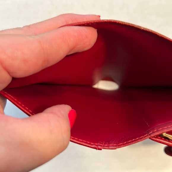 Authentic Louis Vuitton Red Vernis Wallet - Picture 7 of 17